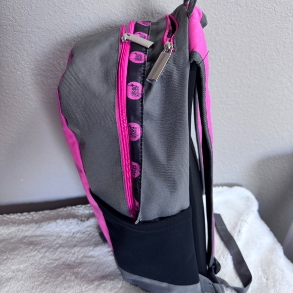 Perfectly Posh~Stylish pink, gray and black backpack~NWOT - Picture 3 of 14